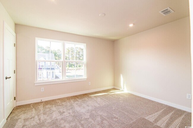 Building Photo - 2812 Rowyn St