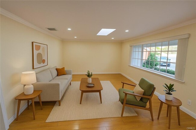 Building Photo - 10060 Jimenez St