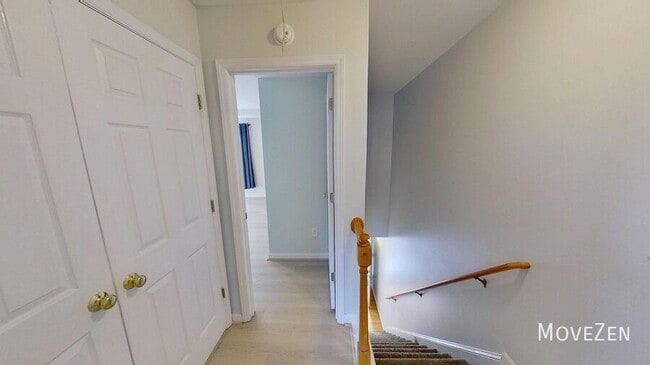 Building Photo - 117 Candace Pl