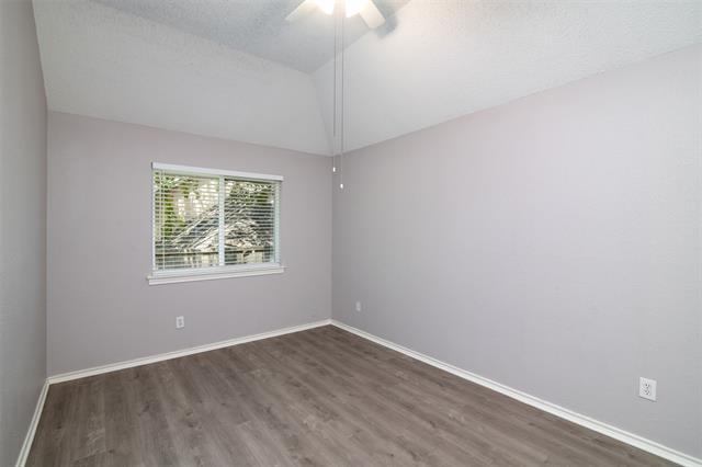 Building Photo - 1329 Maywood Ct