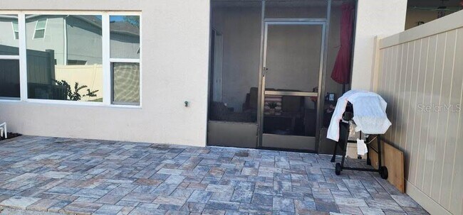 Building Photo - 5010 Greenbank Ln