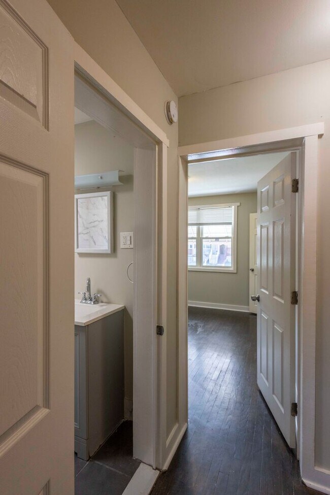 Building Photo - 2019 Grinnalds Ave