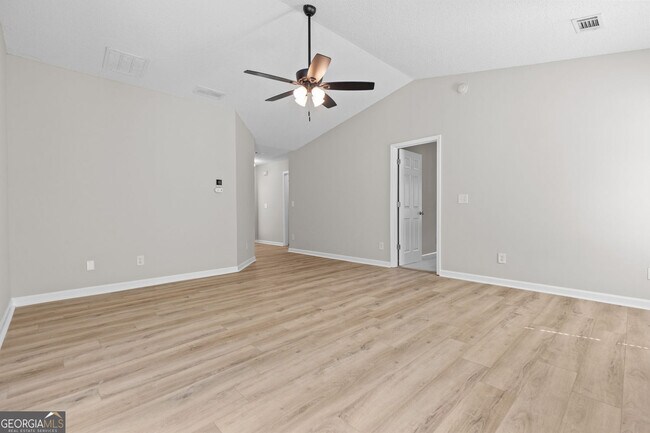 Building Photo - 1587 Brush Creek Dr