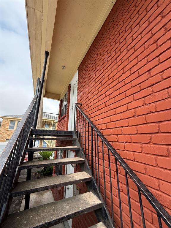 Building Photo - 7126 Vandeman St