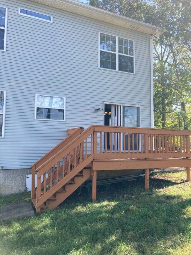 Building Photo - 3616 Longhaven Crossing