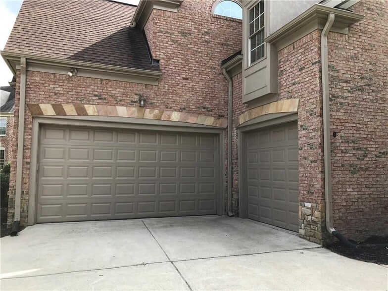 Building Photo - 2575 Goodrick Ln