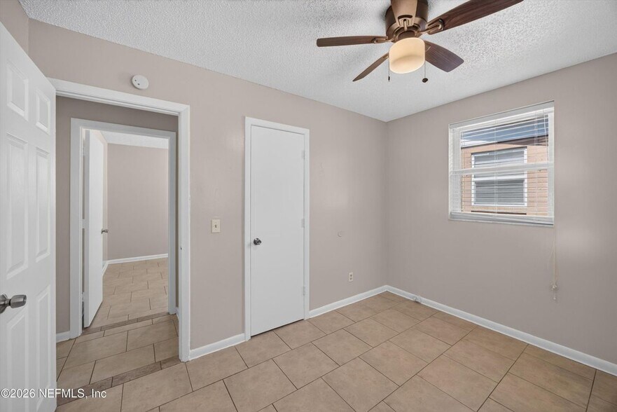 Building Photo - 8067 Parental Cir