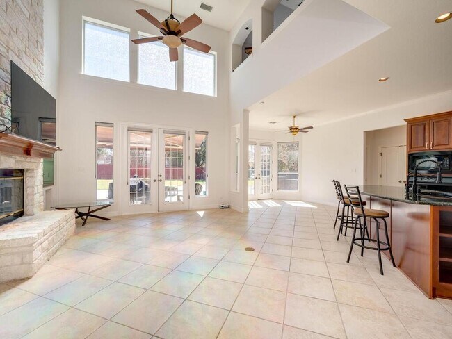 Building Photo - 15405 Prestancia Dr