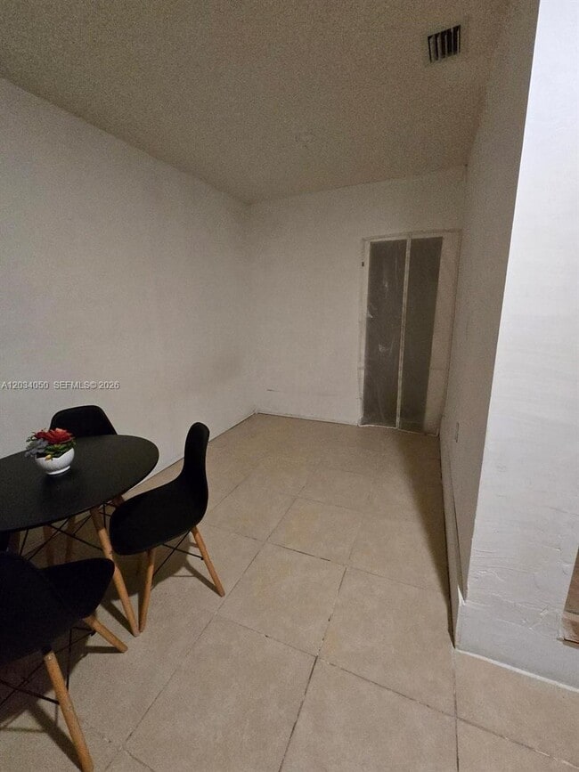 Building Photo - 4863 SW 148th Ct