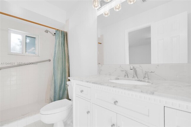 Building Photo - 10514 SW 127th Ct