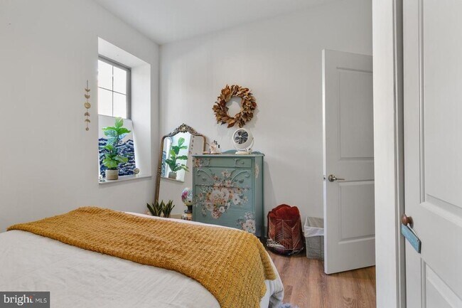 Building Photo - 1618 Mifflin St