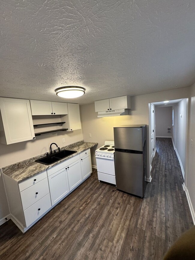 Building Photo - byrds219