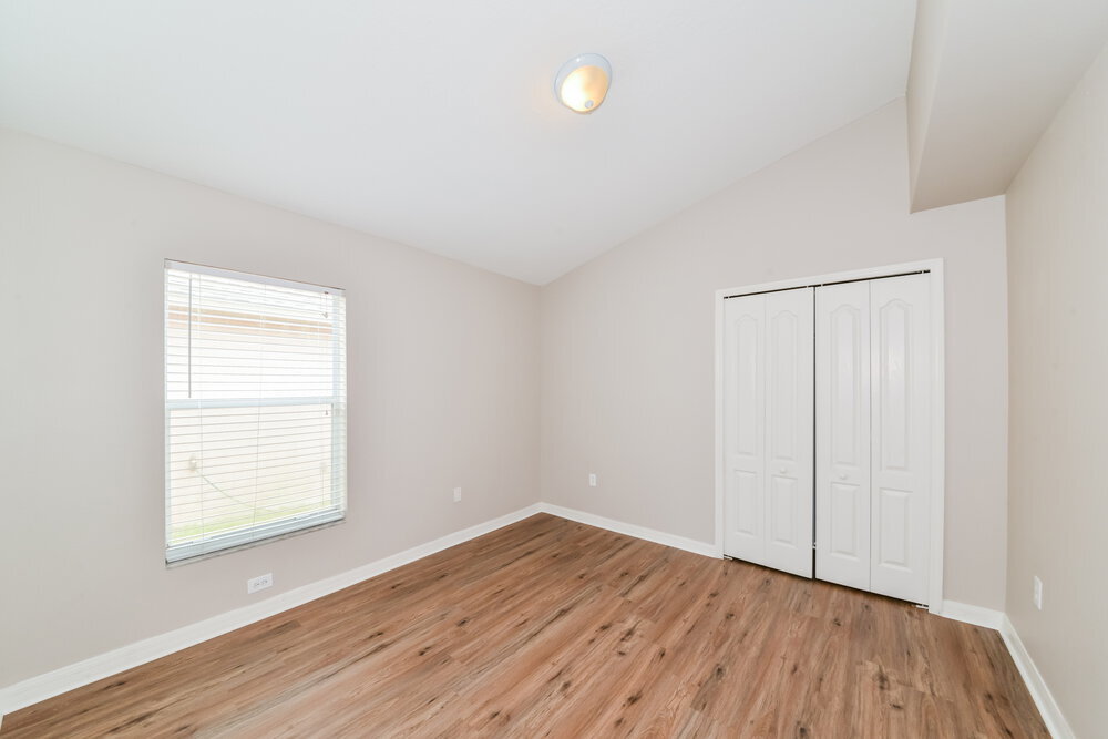 Building Photo - 12817 Kings Lake Dr