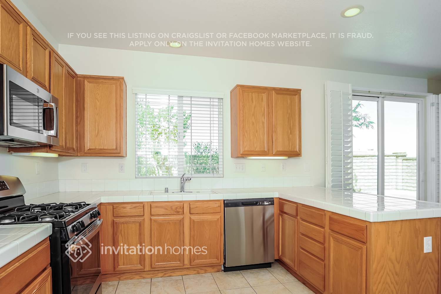 Building Photo - 2107 Bosc Ln