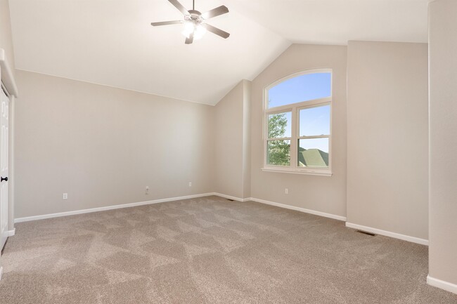 Building Photo - 8700 Triple Crown Dr