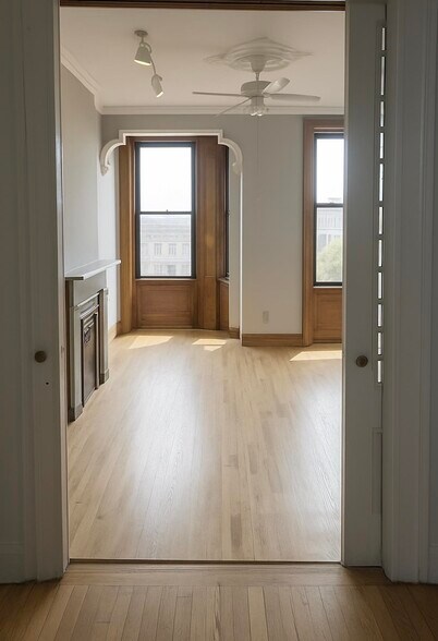 Building Photo - 298 2nd St