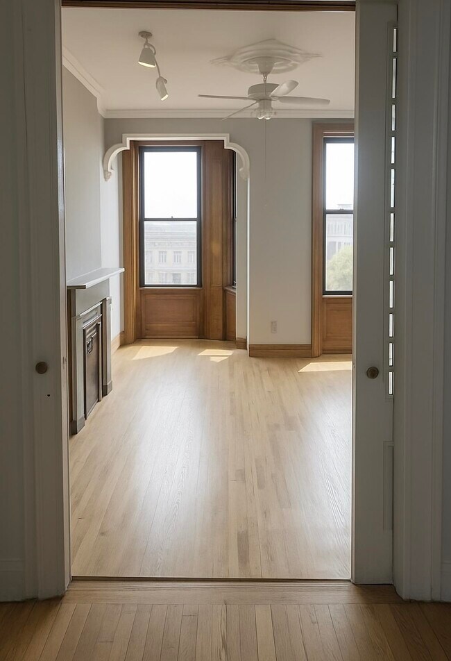 Building Photo - 298 2nd St