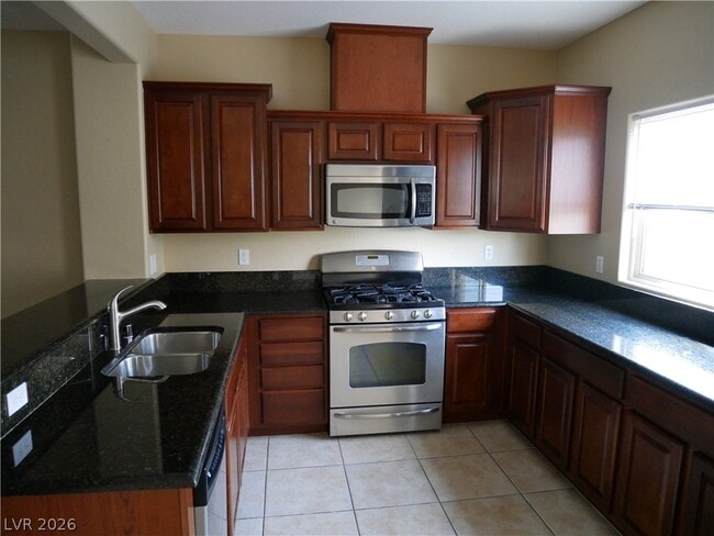 Building Photo - 4650 Ranch House Rd