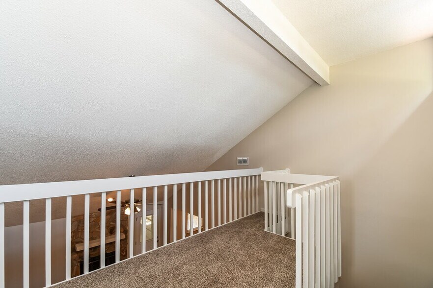 Building Photo - 8315 Crosswind Rd