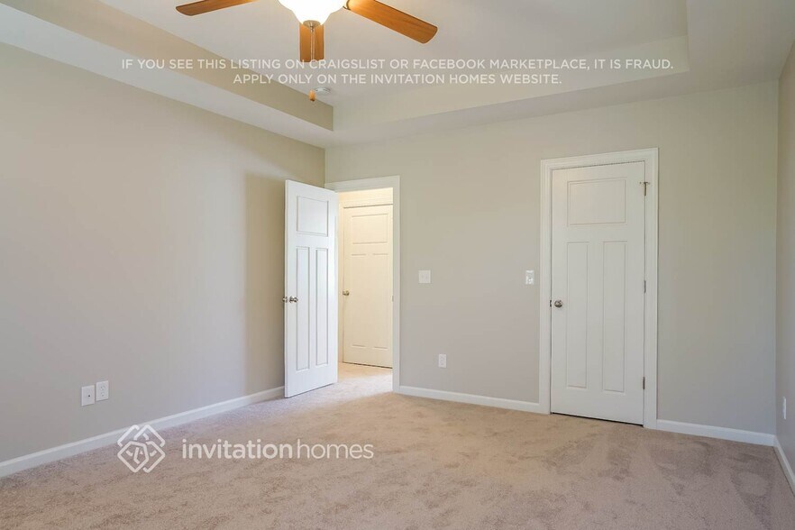Building Photo - 1128 Shasta Daisy Dr