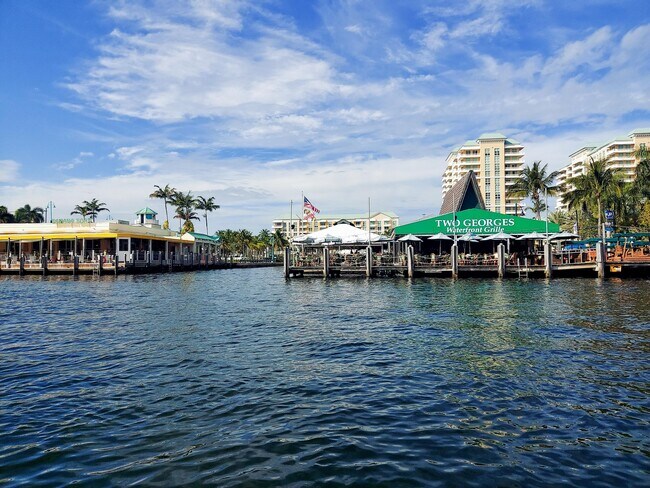 Building Photo - 5530 N Ocean Blvd