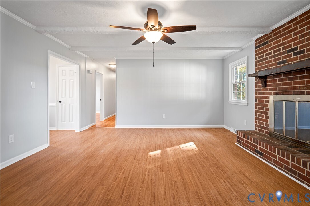 Building Photo - 3908 Pfost Ave