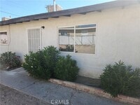 Building Photo - 933 E Navajo St