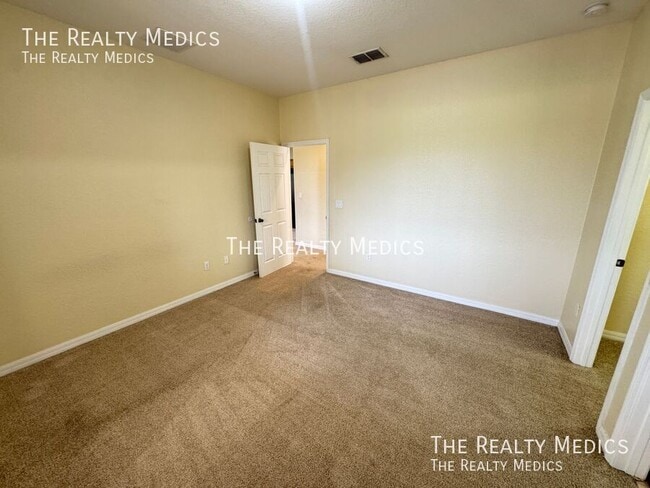 Building Photo - 1654 Cumin Dr