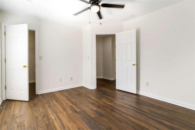 Building Photo - 1670 Cooper Lakes Dr