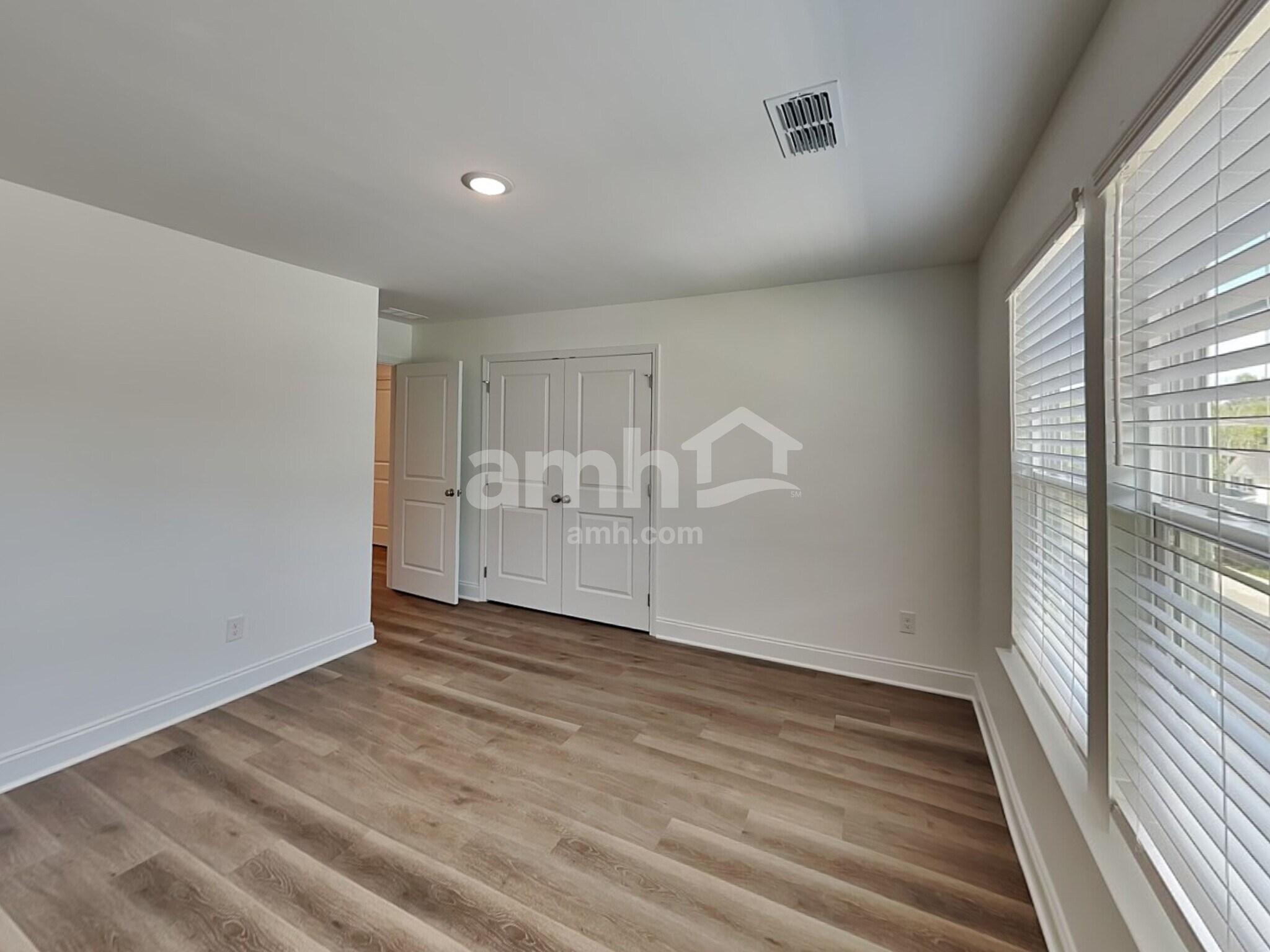Building Photo - 215 Gershon Wy