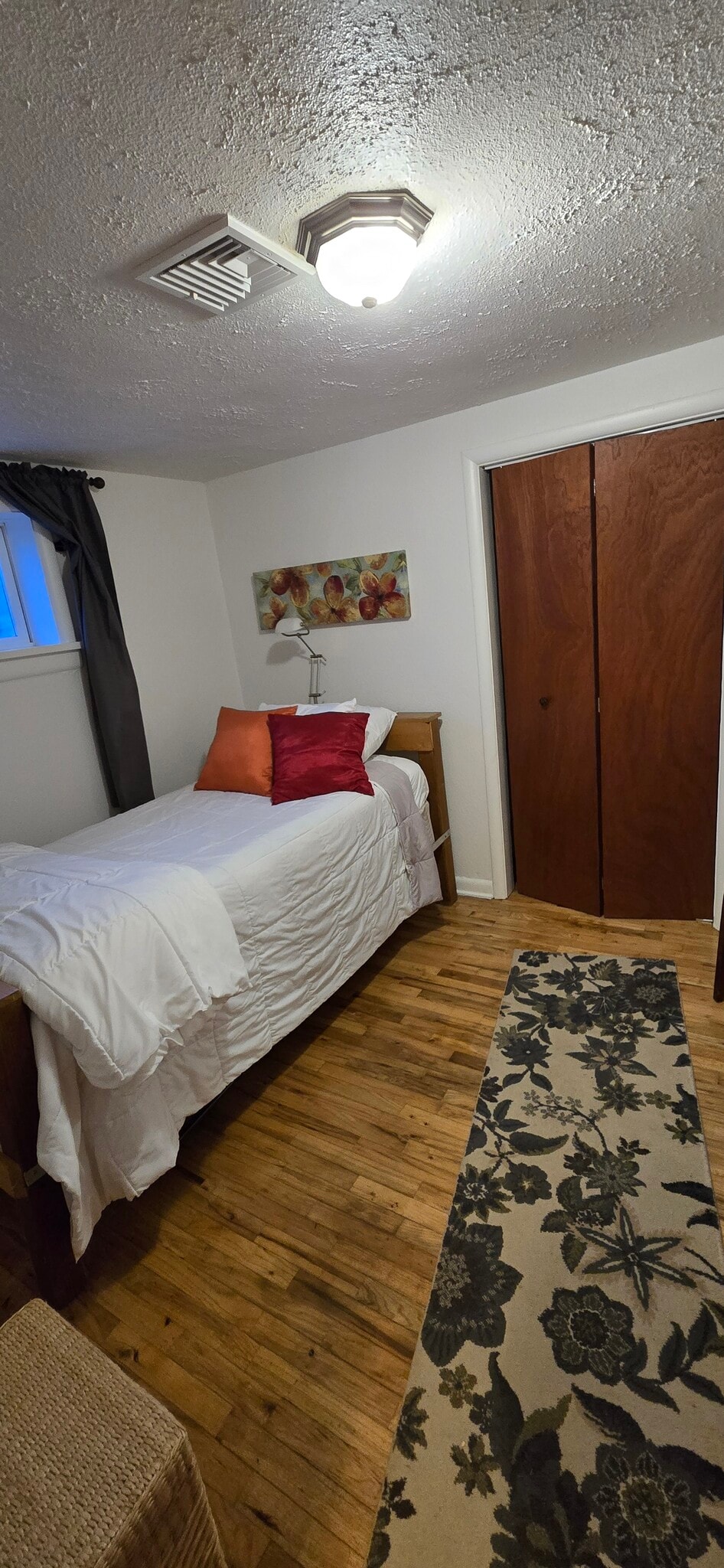 3rd bedroom - 206 N Maple St