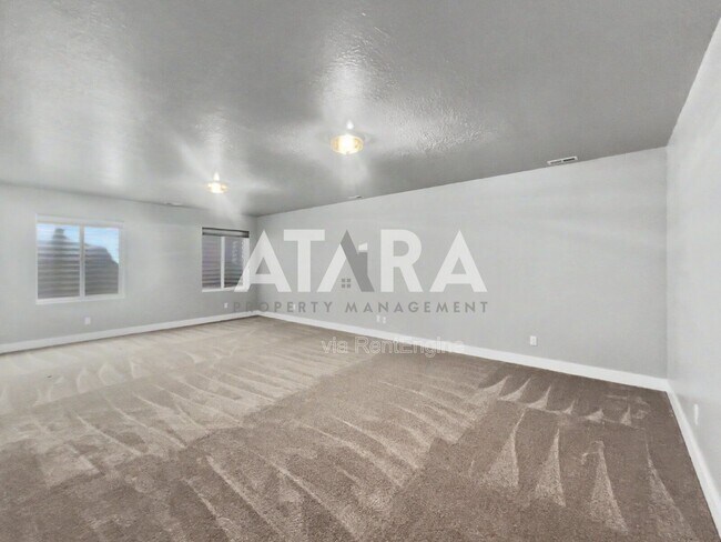 Building Photo - 9167 S Galette Ln