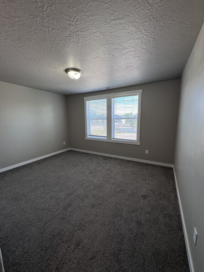 Building Photo - 9543 W Goldenpond Ct