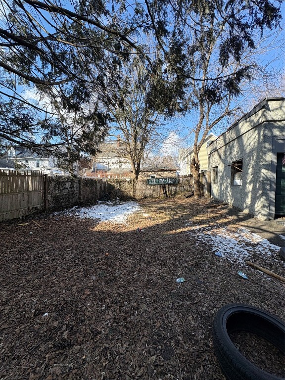 Building Photo - 171 Chapin St