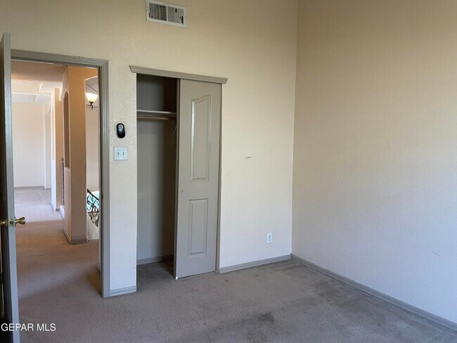 Building Photo - 12828 Tierra Ayala Dr
