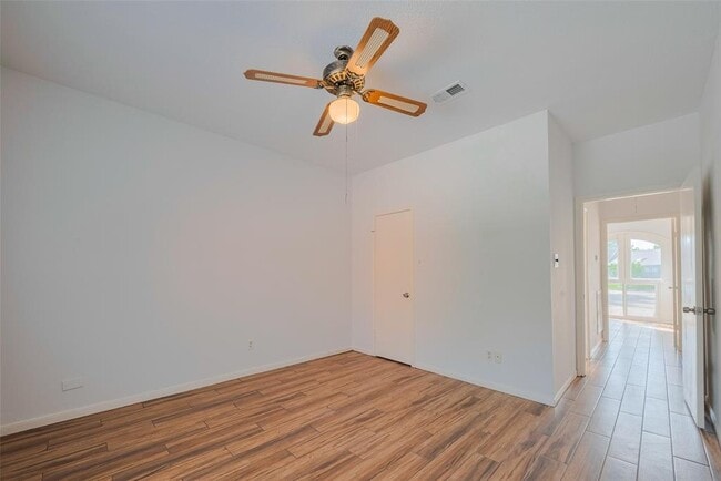 Building Photo - 12922 Ashford Chase Dr