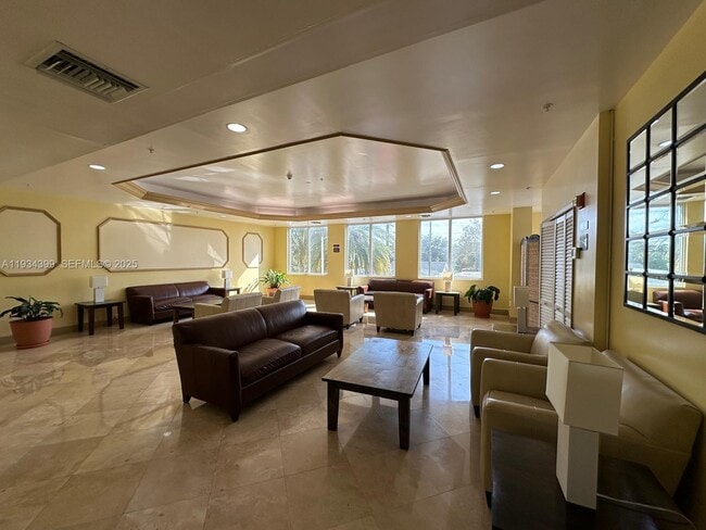 Building Photo - 3500 Coral Wy