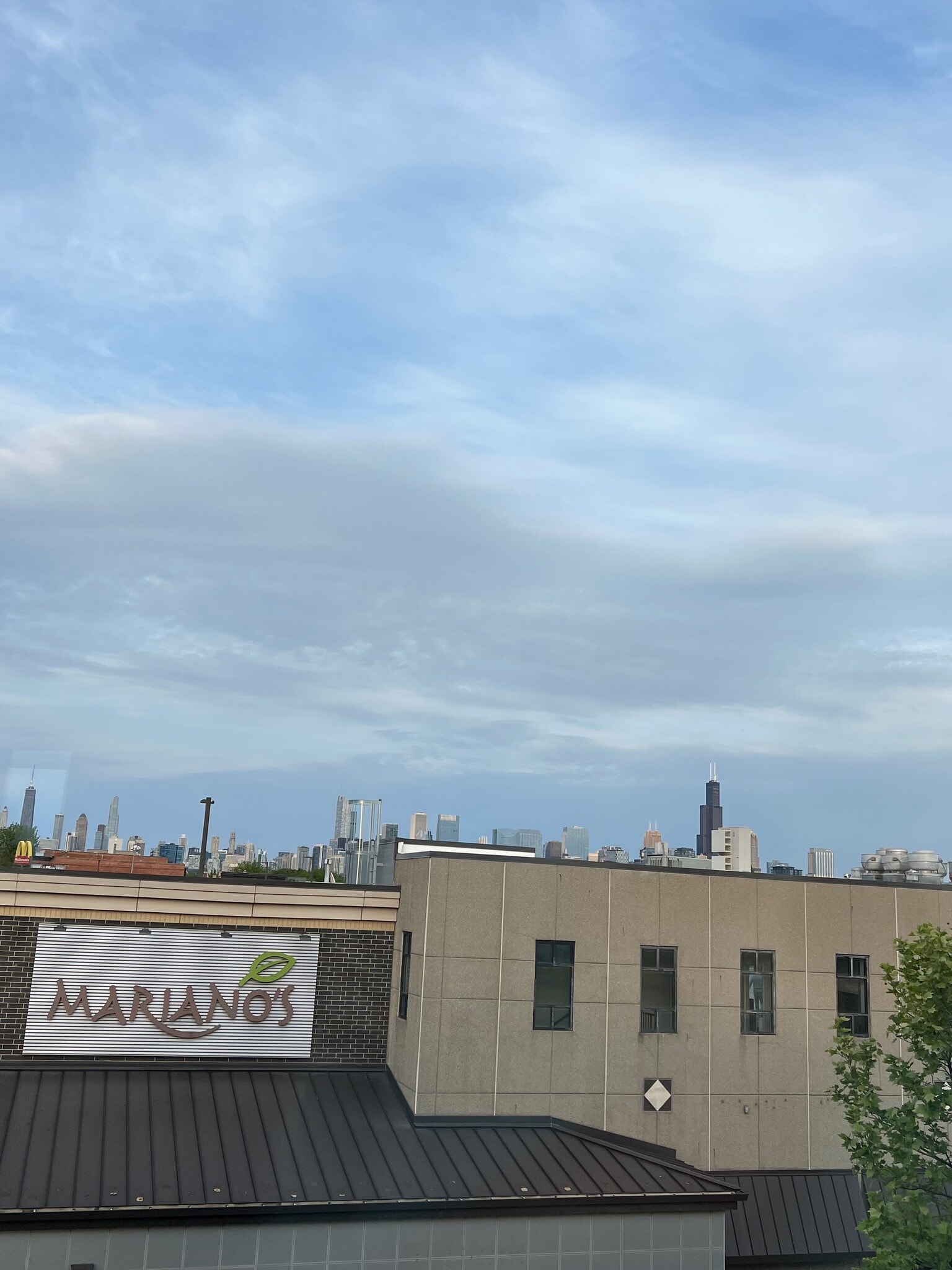 City skyline from unit. - 2057 W Chicago Ave