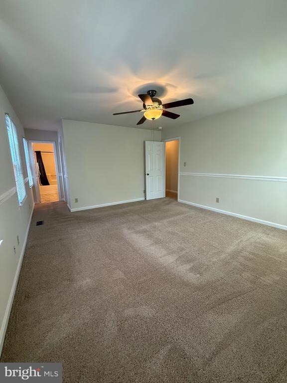 Building Photo - 5805 Coolidge Ct