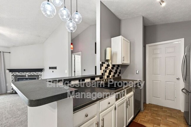 Building Photo - 6591 Brigham Sq