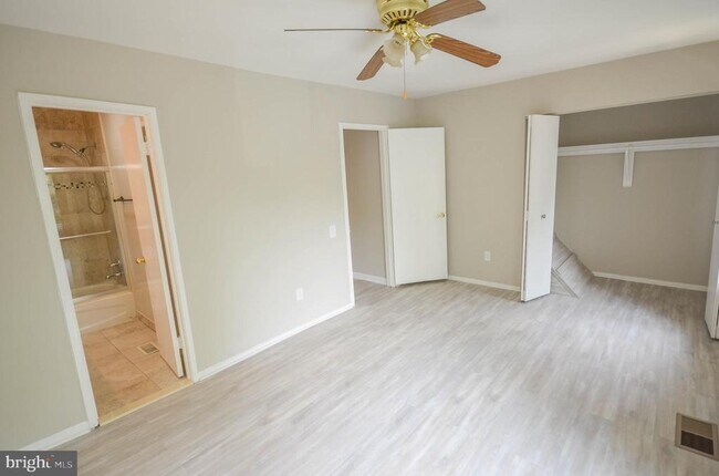 Building Photo - 19404 Transhire Rd