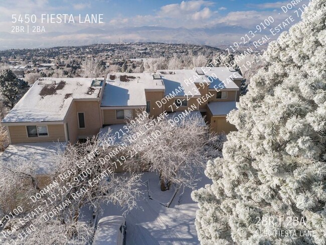 Building Photo - 5450 Fiesta Ln