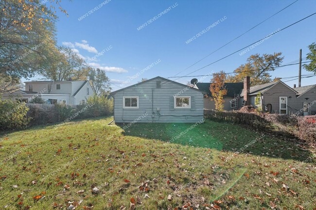 Building Photo - 8033 Studebaker Ave