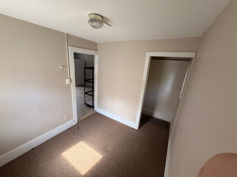 Bedroom 2 - 1608 N Franklin Pl.