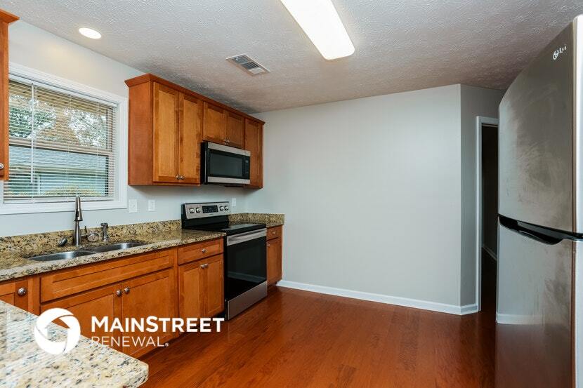 Building Photo - 1677 Pheasant Dr