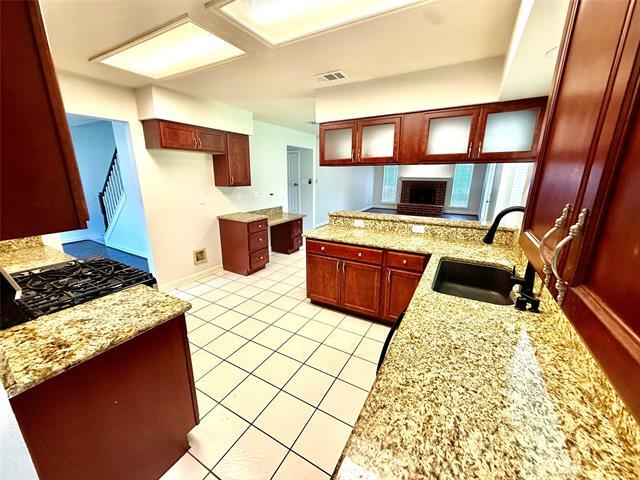 Building Photo - 5412 Crater Lake Dr