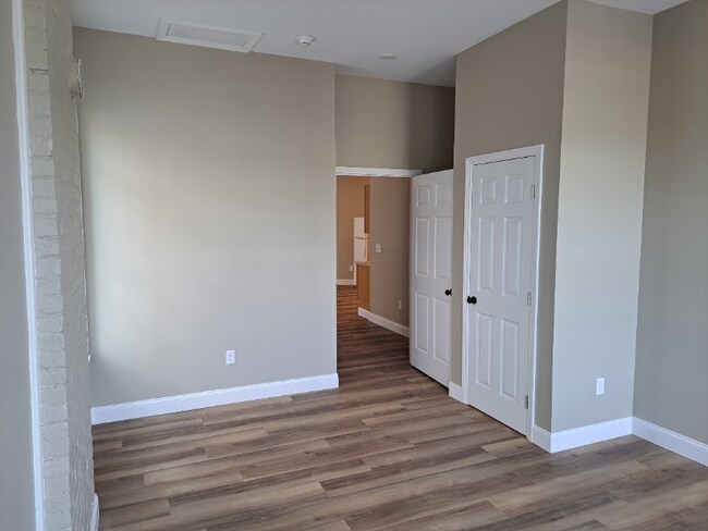 Building Photo - 8 Depot St