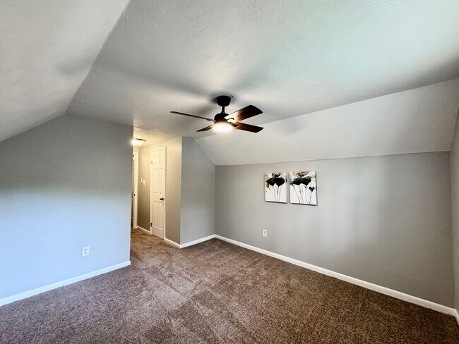 Building Photo - Completely Updated & Ready NOW!! 1-Car Attached Garage! Pet Friendly!