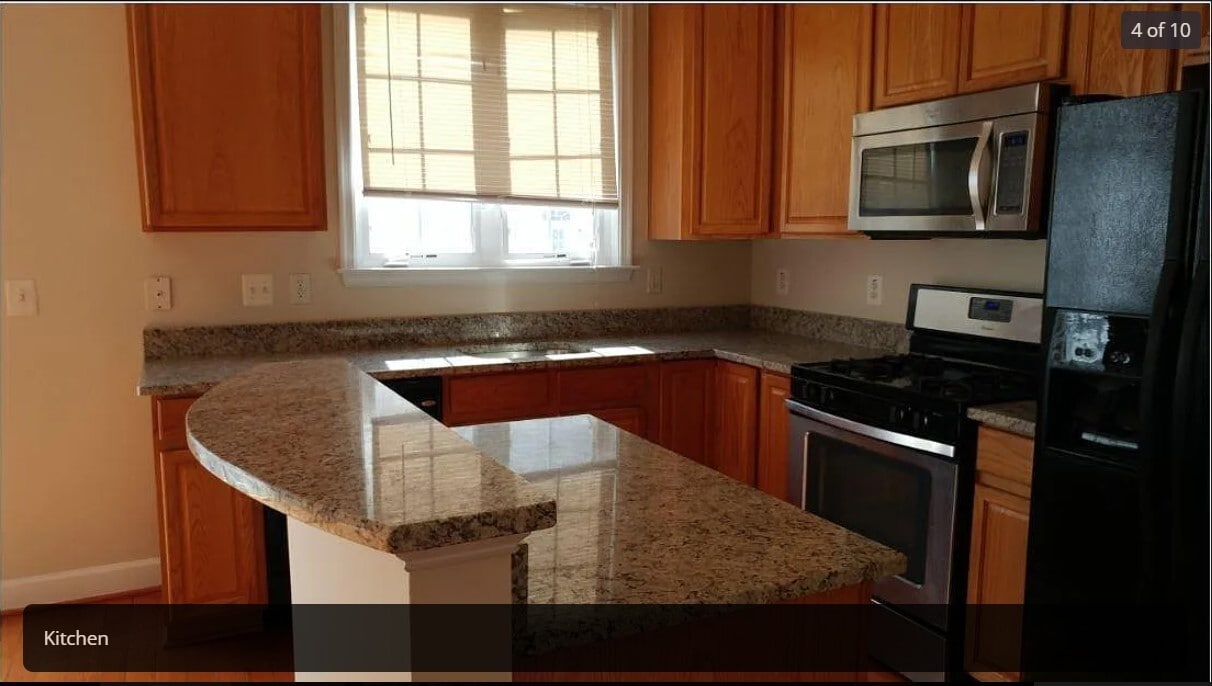 KITCHEN - 511 Pelican Ave
