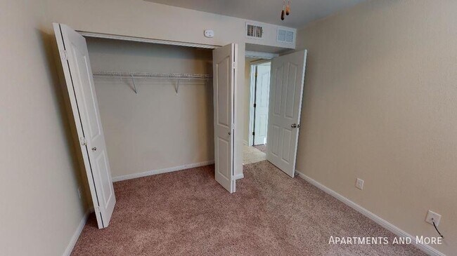 Building Photo - 328 Trestle Tree